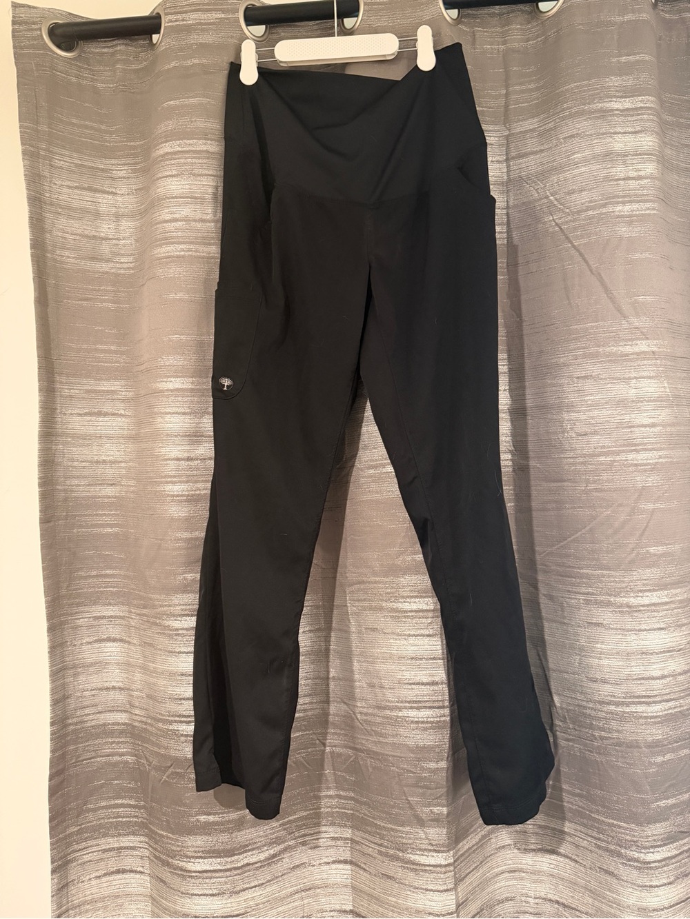 Maternity Black Pocket Scrub Pants - Picture 3 of 7